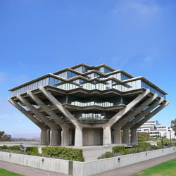 gedung perpustakaan paling eksotis